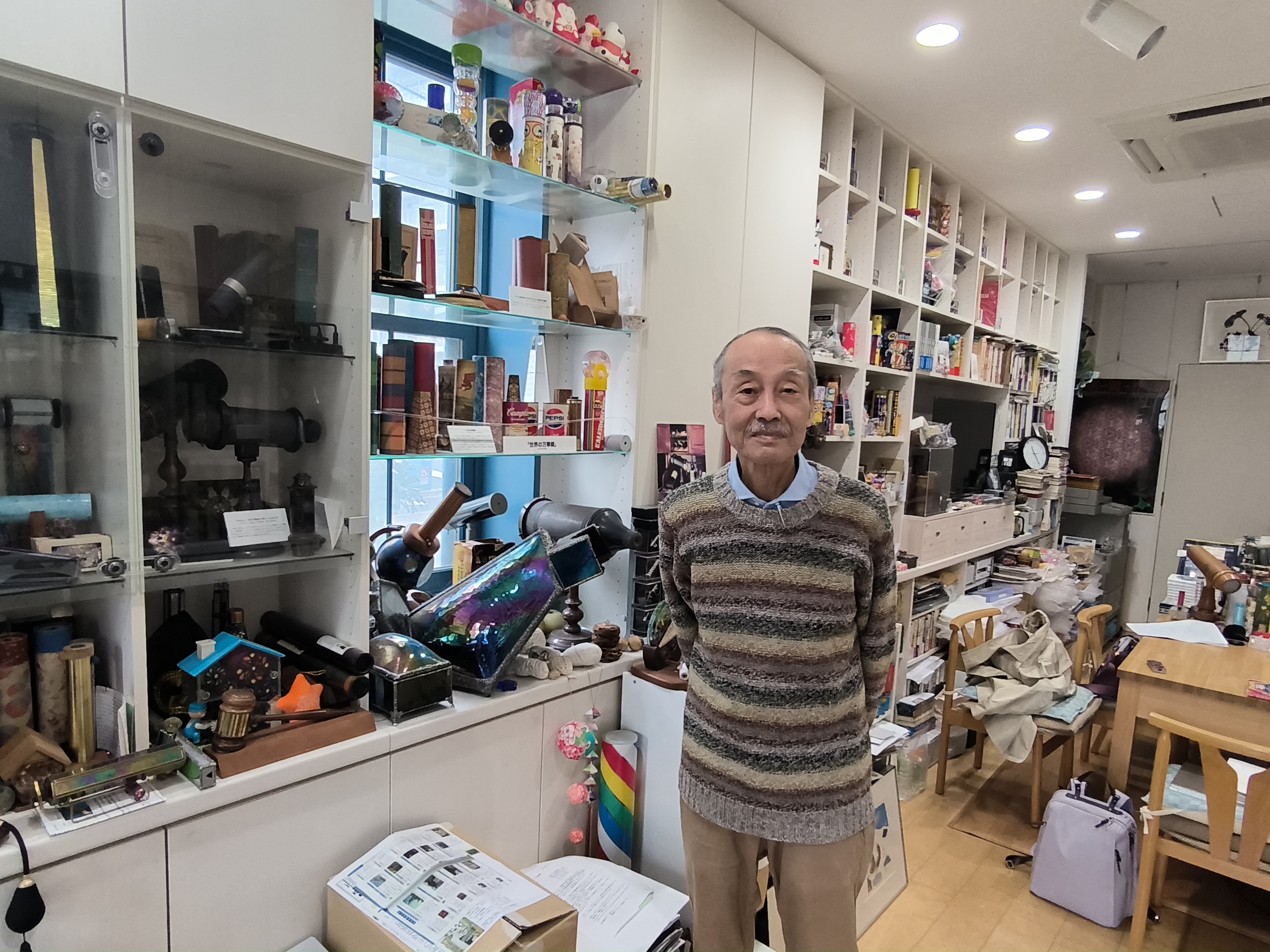 ◇曰く付き・未来の自分の姿が見える万華鏡 曰く付き・未来の自分の姿が見える万華鏡